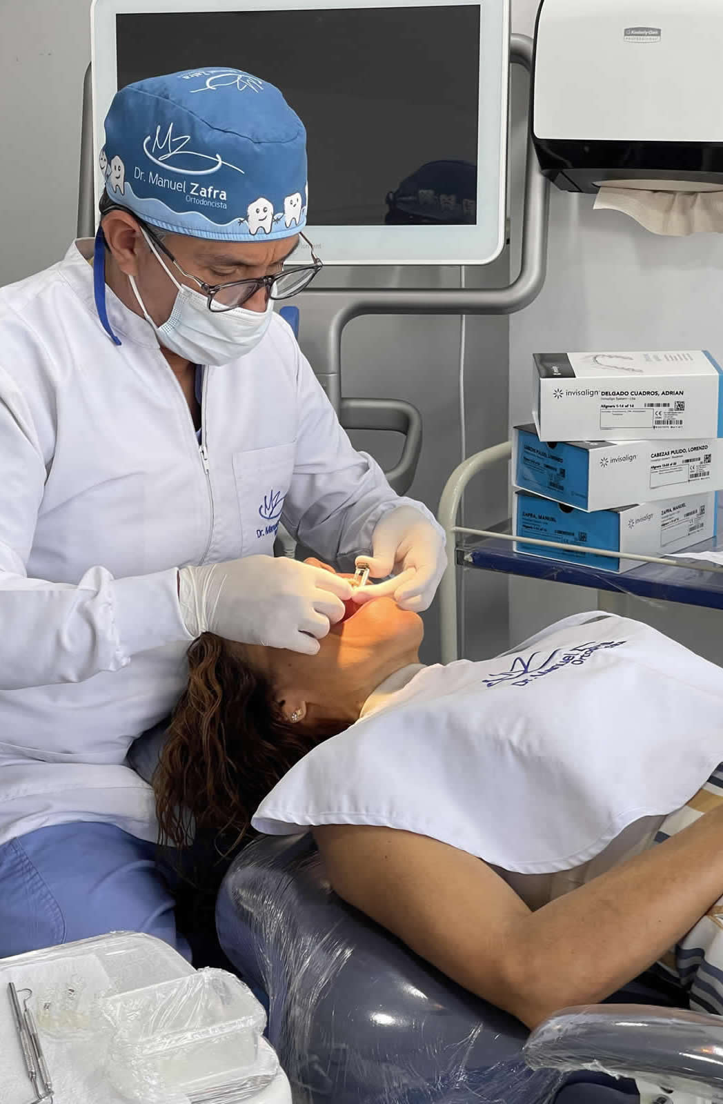 Dr. Manuel Zafra - Ortodoncista - Invisalign Doctor